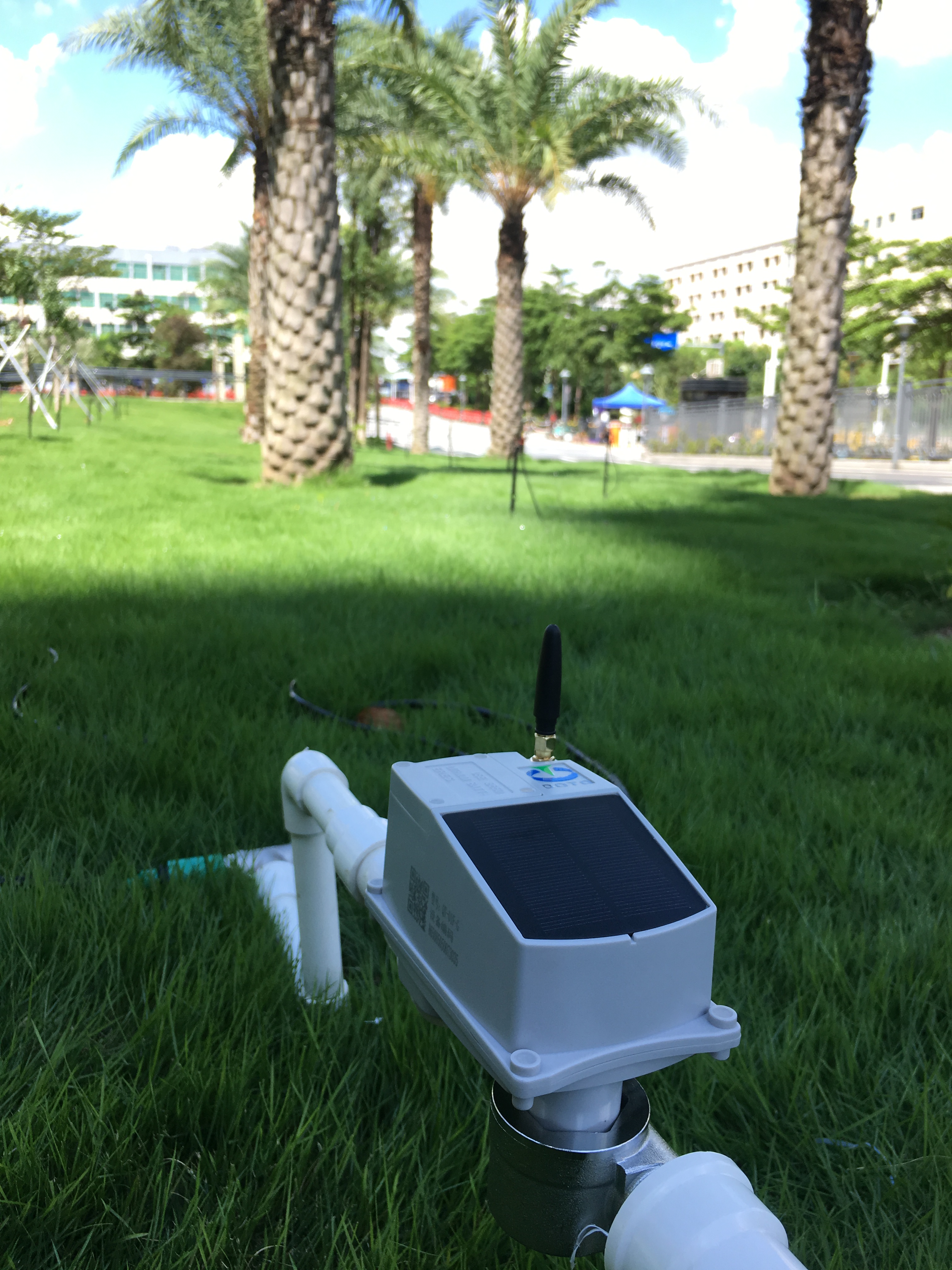 Temporizador de mangueira de jardim inteligente controlado por GSM com serviços de IoT totalmente gerenciados